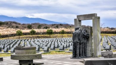 제주 4·3 평화공원 참배와 국가폭력 공소시효 폐지 발언을 상징적으로 보여주는 이미지