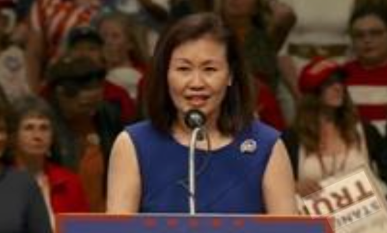 한국계 미국인 정치인 미셸 박 스틸과 한미 국기가 함께 배치된 외교 인선 콘셉트 이미지