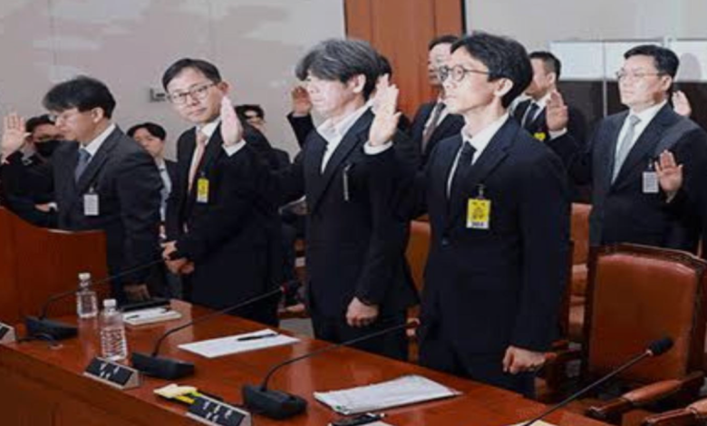 국회 국정조사와 대장동 수사 논란을 상징하는 법정 문서와 검사석 이미지