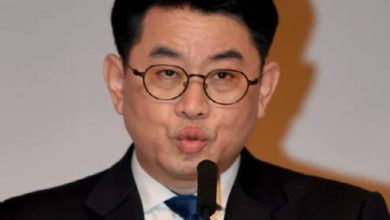 홍승욱 전 수원지검장과 박상용 검사 논란을 상징하는 법정·국회 이미지