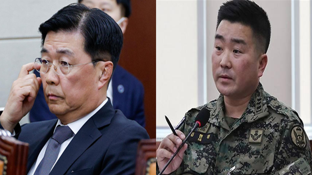 홍장원 기소와 김현태 전 707특임단장 징역 12년을 대비해 계엄 비밀의 방과 서로 다른 열쇠를 상징적으로 표현한 정치 논평 이미지
