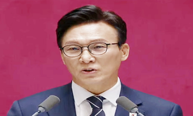 김민석 개헌 로드맵 전격 발표…걸림돌은 정말 제거됐나